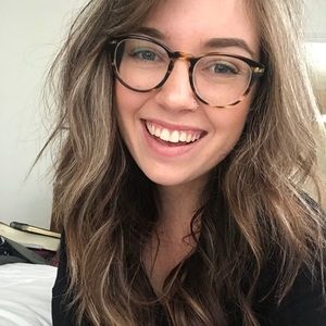 Meet your Posher, Hannah